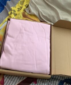 Amazon Basics Kid's Soft Easy-Wash Lightweight Microfiber 3-Piece Sheet Set, Twin, Light Pink, Solid 23 71Ypz484P1L