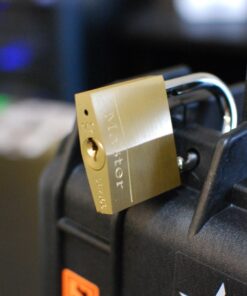 Master Lock Padlock, Solid Brass Lock, 3/4 in. Wide, 120Q (Pack of 4-Keyed Alike) 4 Pack 31 71Z7Y7VK8FL