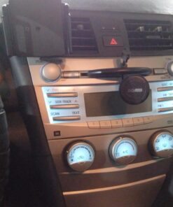 TechMatte MagGrip Universal Magnetic CD Slot Car Mount with Extra Strong Magnetic Grip (1 Pack) 49 71Z8tuqBMoL