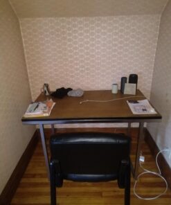 Amazon Basics Classic Faux Leather Office Desk Guest Chair with Metal Frame, Black, 27.4D x 23.6W x 35.8H in 34 71ZyGAlDvIL