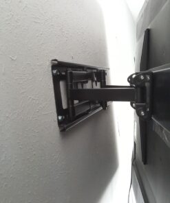 VideoSecu Tilt Swivel TV Wall Mount 32"- 70" LCD LED Plasma TV with VESA 200x200,400x400,up to 600x400 mm, Full Motion Articulating Dual Arm Mount Fits up to 24" Studs MW365B2H C20 62 71a6XTOgGgL