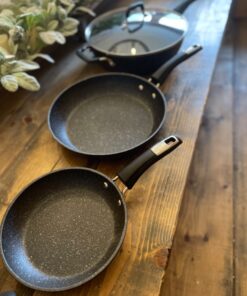 GoodCook 12-Piece Micro-Divot Nonstick Aluminum Cookware Set with Pans, Dutch Oven, Spoon and Turner, Black (6184) 12 piece set 42 71aBfrvcYL