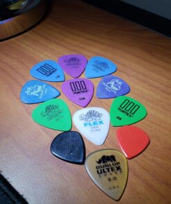 JIM DUNLOP Electric Variety Pack Guitar Picks, 12 Pack, Multi-Color 21 71aOW6O0yBL