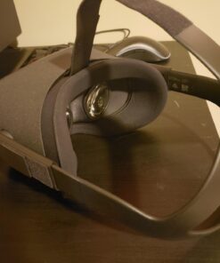 Oculus Quest All-in-one VR Gaming Headset – 64GB 32 71aRoB hEoL