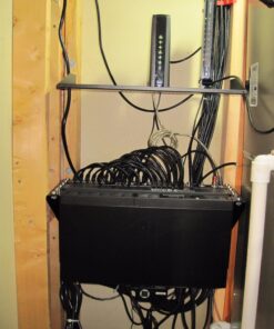 StarTech.com 4U Wall Mount Patch Panel Bracket - 19 inch Steel Vertical Mounting Rack for Network and Data Equipment (RK419WALLV) 24 71aSSAYM TL