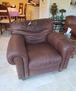 The Original Leather Recoloring Balm by Furniture Clinic - 16 Color Options - Leather Repair Kit for Furniture - Restore Couches, Car Seats, Clothing - Non-Toxic Leather Repair Cream (Medium Brown) Medium Brown 37 71aW5TMhMKL