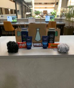 Nivea Men Maximum Hydration Moisturizing Face Wash with Aloe Vera, 5 Fl Oz Tube 5 Fl Oz (Pack of 1) 30 71aZPQofmTL