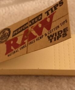Raw King Size Organic Deal - King Size Slim Organic Rolling Papers, 110mm Rolling Machine and Wide Filter Tips INCLUDES Black Velvet Pouch 24 71aec5uJtNL