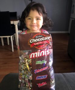 SNICKERS, TWIX, MILKY WAY & 3 MUSKETEERS Variety Pack Super Bowl Milk Chocolate Candy Bars Assortment, 240 Pieces Bag 40 71aj8FxWwqL