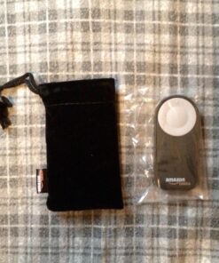 Amazon Basics Wireless Remote Control for Specific Canon Digital SLR Cameras, Black, 0.28" x 1.10" x 3.36" 51 71aw3zsEXL