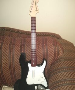 Rock Band 4 Wireless Fender Stratocaster Guitar Controller for Xbox One - Black 19 71bHvBpzoDL