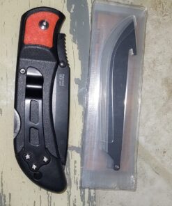 OUTDOOR EDGE 3.5" RazorLite EDC Knife. Pocket Knife with Replaceable Blades and Clip. The Perfect Hunting Knife for Skinning Deer. Blaze Orange with 6 Blades Orange (6 Blades) 32 71bYQhwhbHL