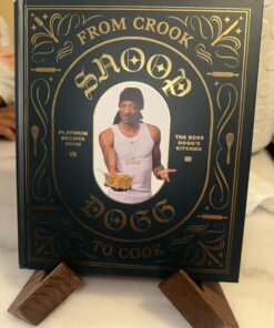 From Crook to Cook: Platinum Recipes from Tha Boss Dogg's Kitchen (Snoop Dogg Cookbook, Celebrity Cookbook with Soul Food Recipes) (Snoop Dog x Chronicle Books) Hardcover 48 71bgEwaRP4L