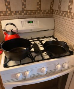 Lodge Seasoned Cast Iron 5 Piece Bundle. 10.5" Griddle, 8" Skillet, 10.25" Skillet, 10.25" Dutch Oven, and 10.25" Lid,Black 33 71bvBGcm7L