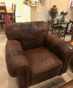 The Original Leather Recoloring Balm by Furniture Clinic - 16 Color Options - Leather Repair Kit for Furniture - Restore Couches, Car Seats, Clothing - Non-Toxic Leather Repair Cream (Medium Brown) Medium Brown 38 71c2bexSCxL