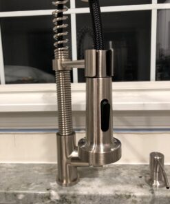 VIGO VG02001ST 19" H Edison Single-Handle with Pull-Down Sprayer Kitchen Faucet in Stainless Steel 39 71cA7ahH0xL