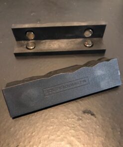 JCL Vise Jaws - Nylon, Multipurpose 4" - Use on any Metal Vise, Magnetic Reversible Pads, Clamp Flat or Round Products 4 Inches 39 71cAeznpdML