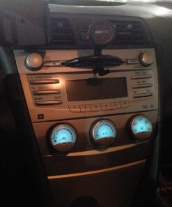 TechMatte MagGrip Universal Magnetic CD Slot Car Mount with Extra Strong Magnetic Grip (1 Pack) 50 71cCk2vXGUL