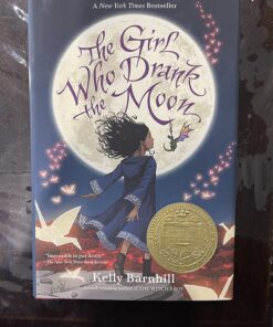 The Girl Who Drank the Moon (Winner of the 2017 Newbery Medal) Hardcover 15 71cO36JyApL