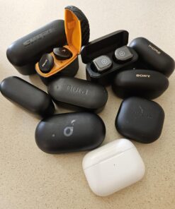 Apple AirPods Pro (2nd Generation) Wireless Ear Buds with USB-C Charging, Up to 2X More Active Noise Cancelling Bluetooth Headphones, Transparency Mode, Adaptive Audio, Personalized Spatial Audio Without AppleCare+ 30 71cRiRs9NtL