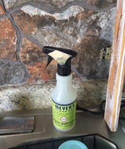 Mrs. Meyer's All-Purpose Cleaner Spray, Lemon Verbena, 16 fl. oz 16 Fl Oz (Pack of 1) 45 71cfJ8vEWRL