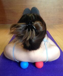 Kieba Massage Lacrosse Balls for Myofascial Release, Trigger Point Therapy, Muscle Knots, and Yoga Therapy. Set of 2 Firm Balls (Blue and Red) Blue and Red 23 71clxes9niL