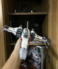 LEGO Star Wars X-Wing Starfighter 75218 Star Wars Building Kit (731 Pieces) (Discontinued by Manufacturer) 40 71csvXPjDCL