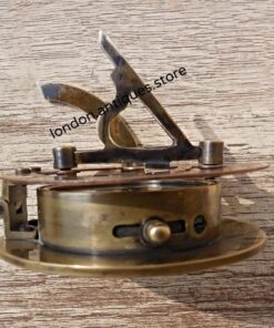 MAH Brass Magnetic Sundial Compass for Birthday, Grandfather, Baptism, Father's Day, Partner, Best Man, Anniversary, Farewell, Graduation, Christmas, Home Décor Vintage Style Sundial with Gift Box. 2.5 Inch Brass Round Sundial (Leather Case) 14 71cvrvIM1NL