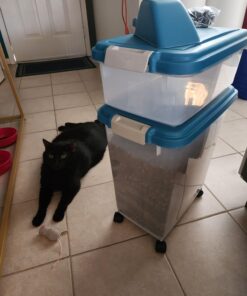 IRIS USA 33qt + 12qt Airtight Pet Food Container Combo with Scoop, Blue Moon Blue Moon/Clear 24 71d6d0mc4wL