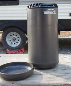 Thermacell Mosquito Repellent Mat Only Refills; Compatible with Thermacell Backpacker; Highly Effective, Long Lasting, No Spray, No Scent, No Mess; 15 Foot Zone of Mosquito Protection 21 71dDf4ACpJL