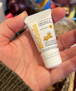 BioGaia Protectis Baby Probiotic Drops + Vitamin D | Reduces Colic, Gas & Spit-ups | Healthy Poops | Reduces Crying & Fussing & Promotes Digestive Comfort | Newborns, Babies & Infants | 0.34 oz 0.34 Fl Oz (Pack of 1) 27 71dGXbJz86L 1