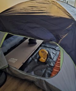 Coleman Skydome Camping Tent, 2/4/6/8 Person Family Dome Tent with 5 Minute Setup, Strong Frame can Withstand 35MPH Winds, Roomy Interior with Extra Storage Included Blue 4-person 39 71dHHIJ8WCL