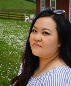 NEEWER 32 Inch/80 Centimeter Light Reflector Light Diffuser 5 in 1 Collapsible Multi Disc with Bag - Translucent, Silver, Gold, White, and Black for Studio Photography Lighting and Outdoor Lighting 80cm 43 71dKzT6EiL