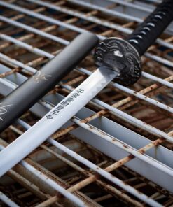 BladesUSA Katana Oriental Sword 41.5-Inch Overall 20 71dLZFrFffL
