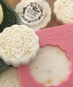 100 Clear Treat & Favor Bags | Ties Included | Great For Cake Pops, Candy, Gifts, Wedding or Party Favors | Food Safe Plastic | Stronger Than Cellophane | 1.5 Mils Thickness | 3" x 4" 16 71dOZFiESNL