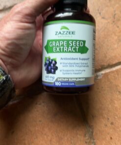 Zazzee High Strength Grape Seed 50:1 Extract, 20,000 mg Strength, 180 Vegan Capsules, 95% Polyphenols, 6 Month Supply, Concentrated, Standardized 50X Extract, 400 mg per Capsule, Non-GMO, All-Natural 30 71dW5SIjtAL