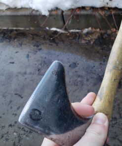 Smith’s 50582 Axe & Machete Sharpener - Axe, Machete, Hatchet, & Mower Tools - Large Handle w/ Finger Guard - Handheld Manual - Replaceable Carbide Blades - Wire-Bristled Cleaning Brush - Durable Axe and Machete Sharpener 36 71daoS2WaL 2