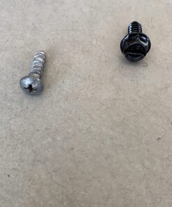 License Plate Screws with Rustproof Finish - License Plate Screw Kit for Front & Rear Plates - License Plate Bolts for Domestic Vehicles - Stainless Steel Screws for License Plates (4-Pack, Black) Black Zinc Plated 32 71delgQRG3L