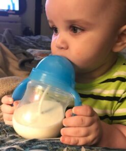 Munchkin® Any Angle™ Weighted Straw Trainer Cup with Click Lock™ Lid, 7 Ounce, Blue 1 Count (Pack of 1) 44 71dqB9bmuuL