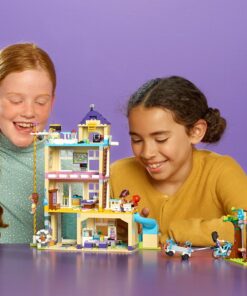 LEGO Friends Friendship House 41340 Kids Building Set with Mini-Doll Figures, Popular Girl Toys for Christmas and Valentines Gifts (722 Pieces) (Discontinued by Manufacturer) 14 71e37FE9LLL