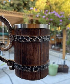 Kndatle Handmade Wooden Barrel Beer Mug, Bucket Shaped Drinkware with Handle, Stainless Steel Double Wall Cocktail Mug for Bar Restaurant, Vintage Bar Accessories (18 oz) 23 71e5CYdOw4L