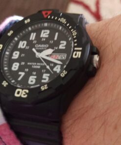 Casio EAW-MRW-200H-1BV Men's MRW200H-1BV Black Resin Dive Watch 32 71e7kiuBj L