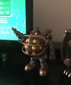 Funko POP Games: Bioshock - Big Daddy 6" Action Figure 22 71e8Cc6k7EL