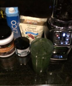 Zhou Spirulina Powder, Nutrient Rich Superfood, California Grown, 100% Pure, Vegan, Gluten Free, Non-GMO, Non-Irradiated, Perfect for Smoothies, Juices, 48 Servings, 6 oz 27 71eAzPAY83L 1