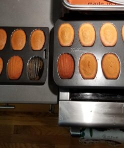 Bellemain Madeleine Pan | 12-Well Madeleine Mold Makes 12 Madeleine Cookies | Nonstick Tea Cake Pan for Madeleines, Cakelet Pan | Warp-Resistant Carbon Steel Madeline Pans (2-Pack) 55 71eOaLa3RL
