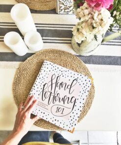 Hand Lettering 101: A Step-by-Step Calligraphy Workbook for Beginners (Gold Spiral-Bound Workbook with Gold Corner Protectors) (Modern Calligraphy) 34 71eP3gQW03L