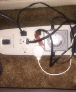 Belkin USB Power Strip Surge Protector - 12 AC Multiple Outlets & 2 USB Ports - 6 ft Long Flat Plug Extension Cord for Home, Office, Travel, Computer Desktop & Charging Brick - White (3,996 Joules) 1 Pack 40 71eVEIwu aL