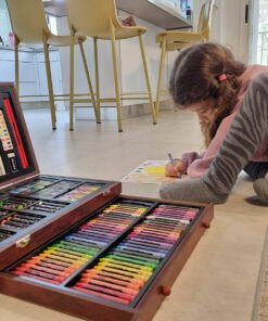 Art 101 Doodle and Color 142 Pc Art Set in a Wood Carrying Case, Includes 24 Premium Colored Pencils, A variety of coloring and painting mediums: crayons, oil pastels, watercolors; Portable Art Studio Multicolor 30 71eWYyLqS8L