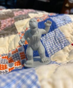 Monster Mini Action Figure Playset- 100 Horror Toy Miniatures w 13 Unique Sculpts - Dracula, Frankenstein, Giant Spiders and More- XL 1/32nd Scale Halloween Character Accessories 31 71eY vUB6zL