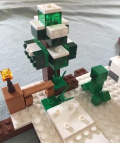 LEGO Minecraft The Snow Hideout 21120 Minecraft Toy 26 71egLe12q5L